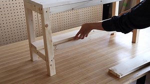 【1分でわかる！DIYレシピ動画】 作りたいものも、動画を参考にすると コツがつかめて簡単！ グッデイは、1分間の動画 「One minute DIY」で 作り方を紹介しています。 今回紹介するのは、動画再生回数 一番人気！「木製ベンチ」です。 ベンチ以外にも、TVボードや コーヒーテーブルとしても使えますので、 用途を選ばないデザインです。 組み立て方のコツをつかんで ぜひ、DIYチャレンジしませんか？ 動画以外にも、材料・道具・材料の寸法など、 詳しい情報は、「One minute DIY」ウェブサイトをご覧ください ↓こちらから https://goo.gl/EMjSjk | ホームセンター グッデイ