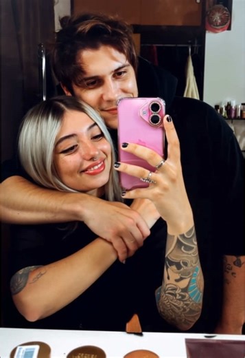 Rubius: Ediciones Creativas con IA y Besos