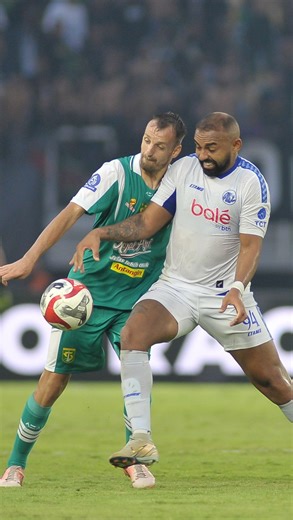 BRI Super League on Instagram: "Must-See East Java Derby Drama 😎💚💙 #BRISuperLeague #BRImo #KPRBRI #KKBBRI #kreditBRIguna #20252026 #Highlight"