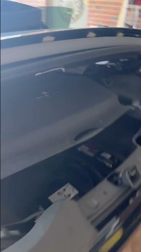 2005 Mercedes Benz SL500 manually open roof