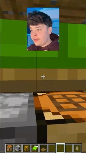 CEA MAI MICA CASA 😂