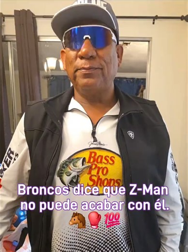 @JoseUrbinaRios says @thezmanfamily NO puedo lastimar a mi amigo Bronco 💯🐴 number 1 #muchotalent #fyp #bronco956 #boxing #zman