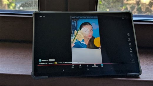 How to Watch YouTube Shorts in Landscape - Make Tech Easier