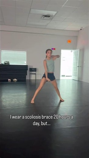 Wearing a scoliosis brace won’t stop me from doing this💚 #scoliosis #warrior #dance #oliviarodrigo