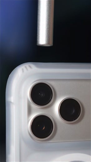 Worlds Greatest Gadgets | So small… but SO MIGHTY 🤯 The Plaud NotePin S is a lightweight (17.4g) wearable AI recorder you can clip, pin, or wear as a wristband or... | Instagram