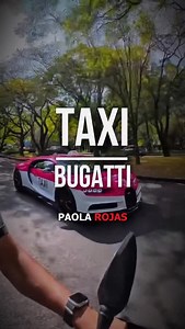 CDMX nunca decepciona 😂🇲🇽 Un Bugatti Chiron convertido en taxi rosa recorrió las calles capitalinas y se robó miradas, fotos y sonrisas. #BugattiChiron #Bugatti #TaxiRosa #CDMX | Paola Rojas