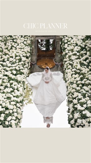 The captivating holy beauty of over 8 tons of white roses and white jumbo hydrangeas comes together to celebrate the pure love of the newlyweds. @nutchajeka @acmetraderist Discover one-of-a-kind weddings via the link in bio. Cover image: @aekkyphotographer Video courtesy: @chicphotographybkk #ChicPlanner #LuxuryWeddings #BespokeWeddings #NonnyAcmeTheWedding | Chic Planner