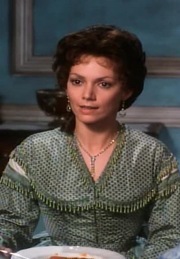 Scarlett S01:E01 - Part 1