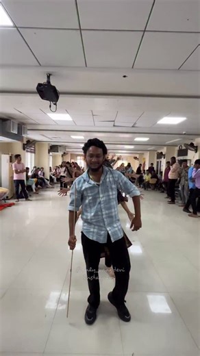 Vaagdevi Reels on Instagram: "Pose vs Reality 💥 . Pushpa The Rule ..💥 . #pushpa #pushpatherule #pushpa2 #vaagdevi #explore #vaagdevicolleges #vdc #vdc #explore #reelsinstagram #instagood #foryou #ganesha #pushpatherule #vaagdevi #vdc #warangal #instagood #alluarjunonline #alluarjundance #reelsinstagram #foryoupage #viral #india #tfios #tollywood"