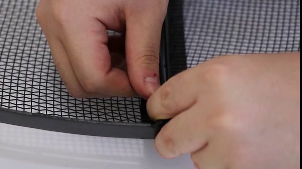 Fire Pit Screen, Fire Pit Spark Screen with Handle, 22 Inch Round