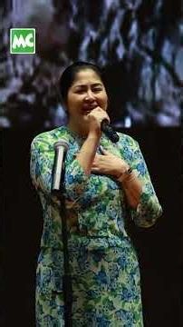 အမျိုးသမီးများနေ့ ဂုဏ်ပြုပွဲ အတွက် သီချင်းတိုက်နေတဲ့ မကြီးစိုး