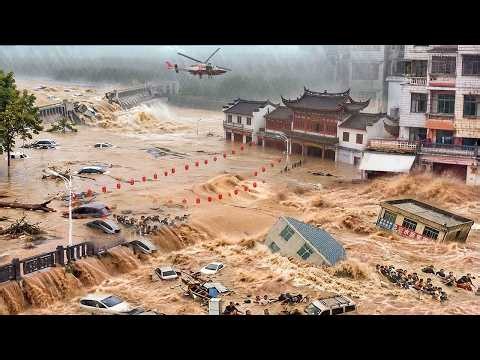 Massive Flood CHAOS in Fujian, China! Dike Breaches, 100+ Homes Collapse, 300,000 Evacuated