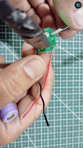 Flashlight Driver Circuit || Use 3.7v Battery Charge #shorts