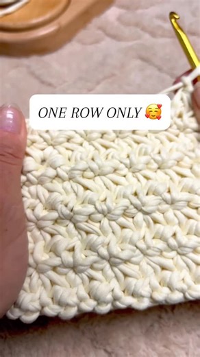 Noma crochet on Instagram: "One Row Trinity Stitch | Easy & Beginner Friendly 🧶. One row repeat. Clean and easy Trinity Stitch 🤍 Full tutorial on my YouTube channel 🧶 #crochet #crochetreels #trinitystitch #easycrochet #crochetforbeginners #handmade"