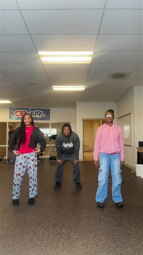 had to hit one time with my favorites 😂 #fyp #trending #dance | dance
