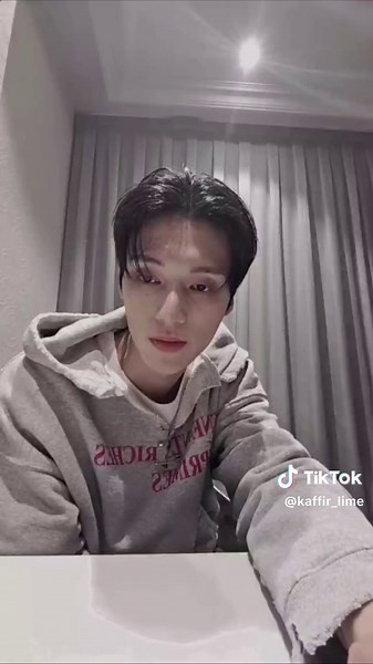 Wooyoung Live Performance on 28.09.25