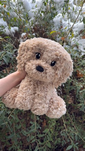 Callie • Knots & Snuggles on Instagram: "Can’t believe I forgot to post this one! Embroidering eyes on the fluffy yarn was difficult but I think it came out cute 🤍 Sitting puppy pattern by me 🥰 Embroidered eye guide by @endeemade #crochet #amigurumi #dog #plushies #crochetersofinstagram"