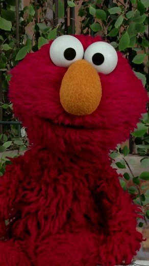 We all have hard days, and #Elmo is here to listen. 💛💚 #sesamestreet | elmo