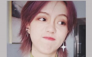 kei kei情 人 节特别直播，那个英俊潇洒的苹果少年回来了！