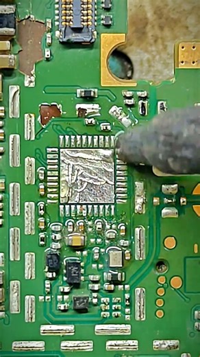 mi 6a wifi IC #repair #tecnician #soldering #phonerepair#icreballing#technology #viral #short#trand