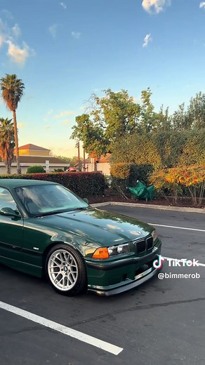 BMW E36 M3: A Peak Driving Experience