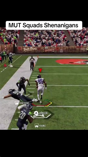 W route running? #midmadden #mid_madden #nfl #touchdown #ultimateteam | mut squads