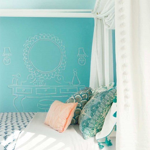 10 Super-Cool Ideas for Painting a Girl’s Bedroom