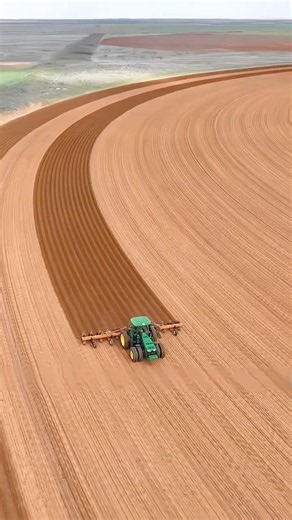 Inside Brazil’s Billion-Dollar Farming Industry 🚜🌾🇧🇷 #shorts
