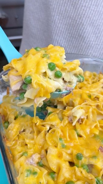 Easy $10 tuna noodle casserole for a comforting dinner