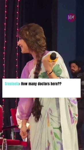 How Many Doctors Here?” 😅 Sreeleela Realises It’s an Arts & Science College! 😂