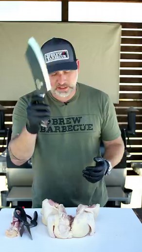 38K views · 1K reactions | Nothing' beats the sizzling goodness of perfectly grilled BBQ chicken halves!   Cooked on the recteq, you know these are perfectly infused with that wood fire flavor! Who's ready to dig in?! #bbqchicken #grilltime #recteq : TX Brew and Barbecue | Recteq | Facebook