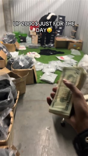 Awe Yea Resells on Instagram: "It's really not that hard, but people love to make it complicated 😂. DM me to learn more! #aweyearesells #reselllife #resell #reseller #resellertips"