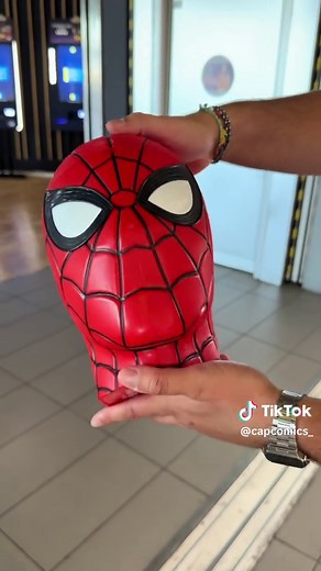Da UCI Cinemas, costo 45 euro 🕸️ #spidermanbrandnewday #bucket #cinematok #marvel #collezionismo