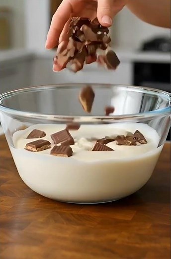 Homemade Sonho de Valsa Ice Cream: Only 4 ingredients!