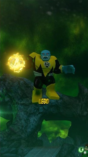 Which Yellow Lantern is BEST in LEGO Batman 3?
