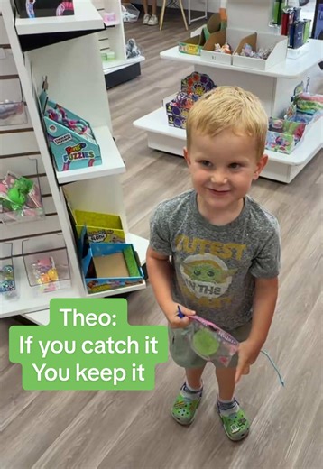 💚💚💚 @Mrs. Bench #mrsbench #fidgettoysplus #smallbusiness #worldsbiggestfidgettoystore #ifyoucatchityoukeepit