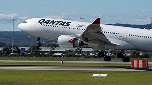 Perth Airport terminals to be consolidated into one complex, in new Qantas deal