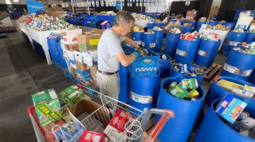 Metropolitan Ministries prepares for holiday drive as need increases