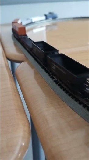 Mobile trains #railtrack #modelrailroad #modeltrains #nscale #train #trains