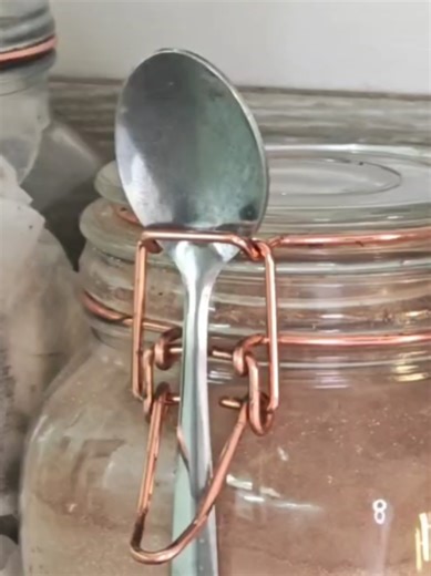 Essential Kitchen Hack for Perfect Spoon Use