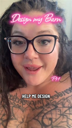 Becca Hammon on Instagram: "Help me design my barn 🩷"