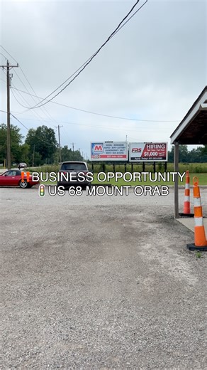 🎣 Business Opportunity in Mount Orab, OH! Looking for your next investment or a chance to turn your passion into profit? This is it!!! Own a fully operational and well-established bait & tackle shop, complete with inventory and tools included — ready for the next owner to start earning from day one! 💰 🧱 Retail Space: 28x64 🏚 Additional Barn: 30x40 — perfect for extra storage, workspace, or future expansion 🔥 Both buildings feature heat and air 📍 Prime high-traffic location with excellent f