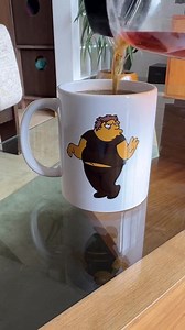 6.3M views · 111K reactions | Mi nueva taza... #Barney | Los Thompson | Facebook