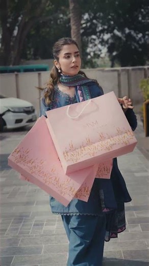 Maryum & Maria Winter Clearance Sale Flat 30% - Flat 40% / SHOP NOW