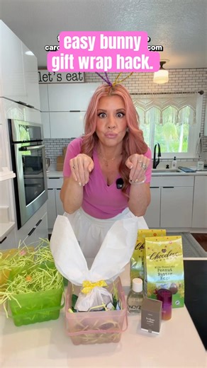 Turning Easter Gifts Into Bunnies 🐰🎀 Wait for the Ears! #giftwrapping