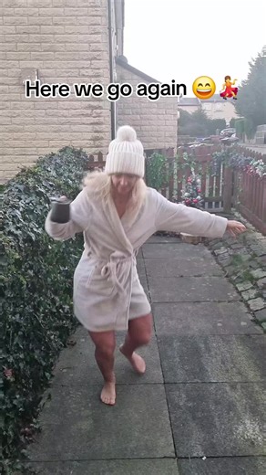 Energizing Sunday Morning Routine for Good Vibes