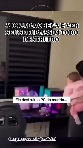 1.4K views · 200 reactions | AQUELA SENA TRISTE . . . . . #pc #pcgamer #setup #setupgamer #ti #tecnologia #hardware #software #casal | Luiz Paulo | Facebook