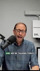 🍽️ Did you know? Some foods that are typically good for you can still cause digestive issues — like beans and citrus fruits. While they’re packed with nutrients, they might cause gas or bloating due to a sugar called raffinose that can break down into gas in the colon. But here’s the question: Why can’t you digest them properly? 🤔 🌿 The real culprit might be your digestive enzymes. If you’re not producing enough of them, your digestion can suffer, even with healthy foods 💡 Pro tip: Before ea