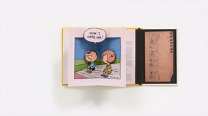 Here Comes Charlie Brown! A Peanuts Pop-Up