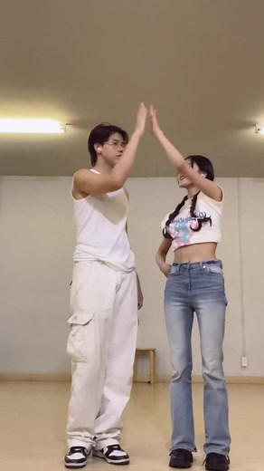 Gundam Lalala Dance Challenge Compilation